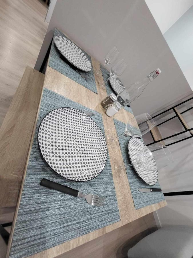 Appartement Canada 1 Βαλενσιέν Εξωτερικό φωτογραφία